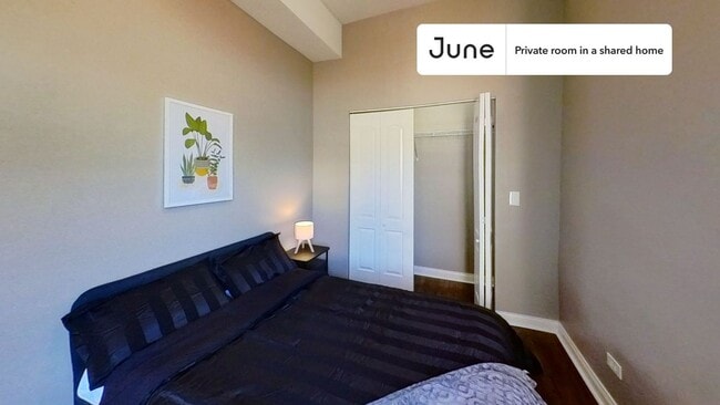 property at 628 N Albany Ave