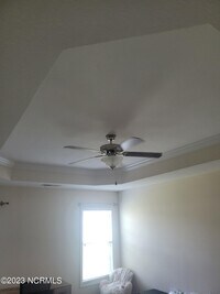 140 Cavalier Dr photo'