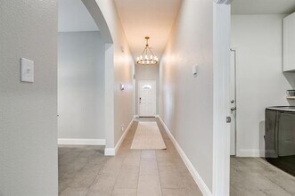 5617 Kilpatrick Ave in Fort Worth, TX - Foto de edificio - Building Photo