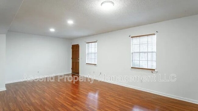 5822 Moody Sawyer Rd in Chattanooga, TN - Building Photo - Building Photo
