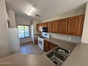 11283 W Harrison St in Avondale, AZ - Building Photo - Building Photo