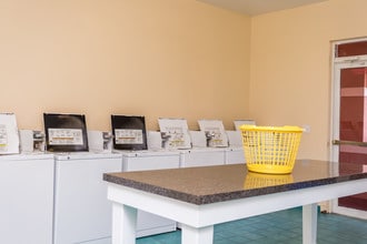 Villa Biscayne in Homestead, FL - Foto de edificio - Interior Photo