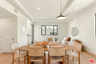 2847 1/2 Marsh St in Los Angeles, CA - Building Photo - Building Photo