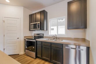 4567 Lonely Grove Ct in West Valley City, UT - Building Photo - Building Photo