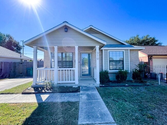 310 Channing Ave in San Antonio, TX - Building Photo - Building Photo