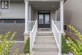 29 Mull Ave in Haldimand, ON - Building Photo - Building Photo