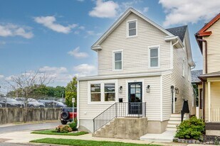 13 Wilkins Ave in Haddonfield, NJ - Building Photo