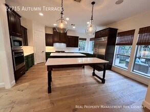 27715 Autumn Terrace in Boerne, TX - Building Photo - Building Photo