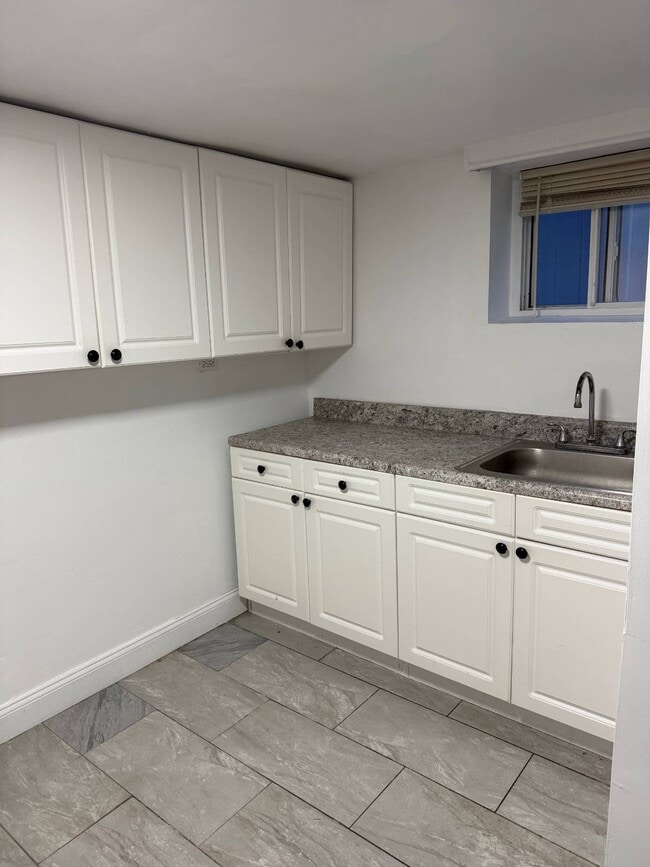 122 Sherwood Ave in Yonkers, NY - Building Photo - Building Photo