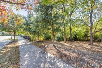 1423 Lamb Dr in Plano, TX - Building Photo - Building Photo