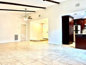 16927 Hibiscus Ln in Friendswood, TX - Building Photo - Building Photo