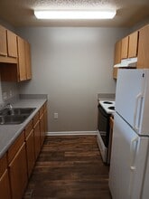 Crowell Square Apartments in Asheville, NC - Building Photo - Building Photo