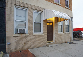 9229 5th Ave in Brooklyn, NY - Building Photo - Building Photo