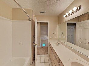 7625 Odessa Dr in Corpus Christi, TX - Building Photo - Building Photo