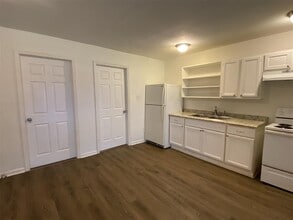 5523 Avenue O 1/2 in Galveston, TX - Building Photo - Building Photo