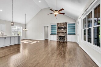 7 Nakkol Dr in Simpsonville, SC - Building Photo - Building Photo