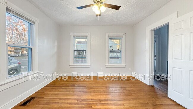 2728 E Virginia Beach Blvd in Norfolk, VA - Building Photo - Building Photo