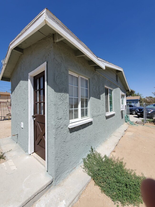 3427 Arthur Ave Rentals in Mojave, CA