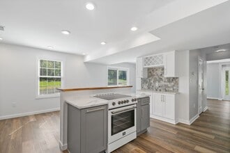 680 Chestnut Springs Ln in Glen Burnie, MD - Building Photo - Building Photo