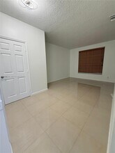 2358 SW 177th Ave in Miramar, FL - Building Photo - Building Photo
