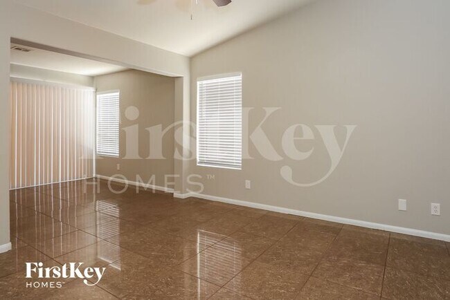 2042 Cardigan Ave in North Las Vegas, NV - Building Photo - Building Photo