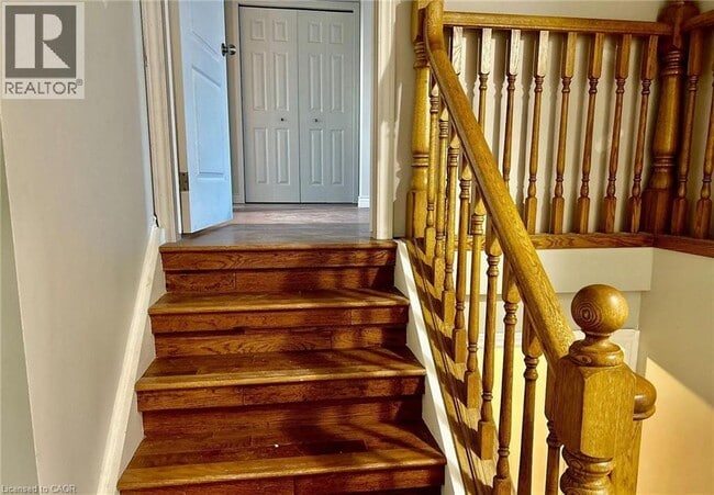 14 Old Orchard Glen in Woodstock, ON - Building Photo - Building Photo