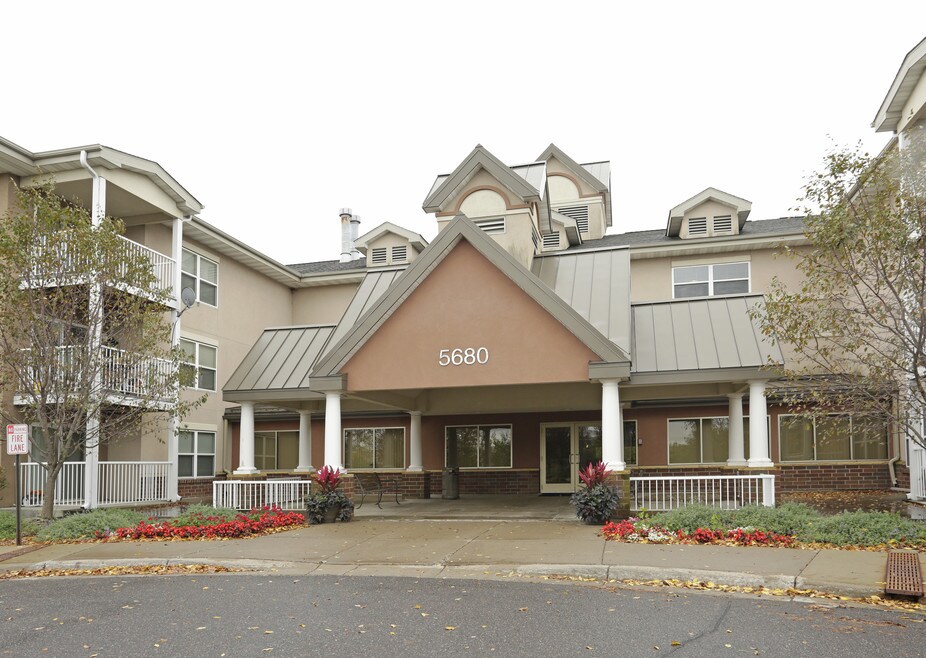 Eastwood Village Senior Townhomes Oakdale, MN Apartments For Rent