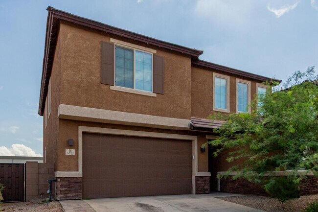 6711 E Via Arroyo Largo in Tucson, AZ - Building Photo - Building Photo