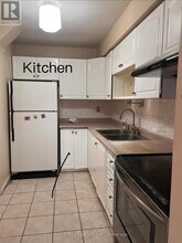 6 Pond Fern Way in Toronto, ON - Building Photo - Building Photo