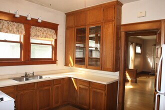 1014 17th Ave SE, Unit 1 in Minneapolis, MN - Building Photo - Building Photo