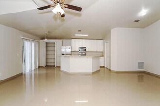 890 Jamaica Ave in Sebastian, FL - Building Photo - Building Photo