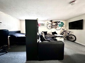 10 Vinal St, Unit 1 in Boston, MA - Building Photo - Building Photo