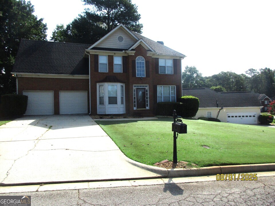 6972 Harbor Town Way in Stone Mountain, GA - Foto de edificio