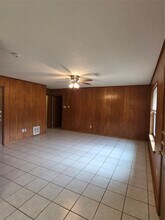 1710 Park Ave in Deer Park, TX - Building Photo - Building Photo