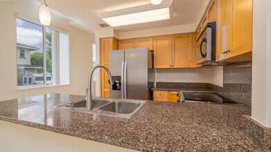 92-1512-1510 Aliinui Dr in Kapolei, HI - Building Photo - Building Photo