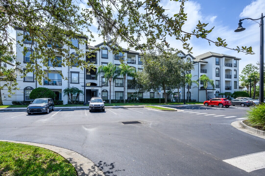 4126 Breakview Dr, Unit 307 in Orlando, FL - Foto de edificio