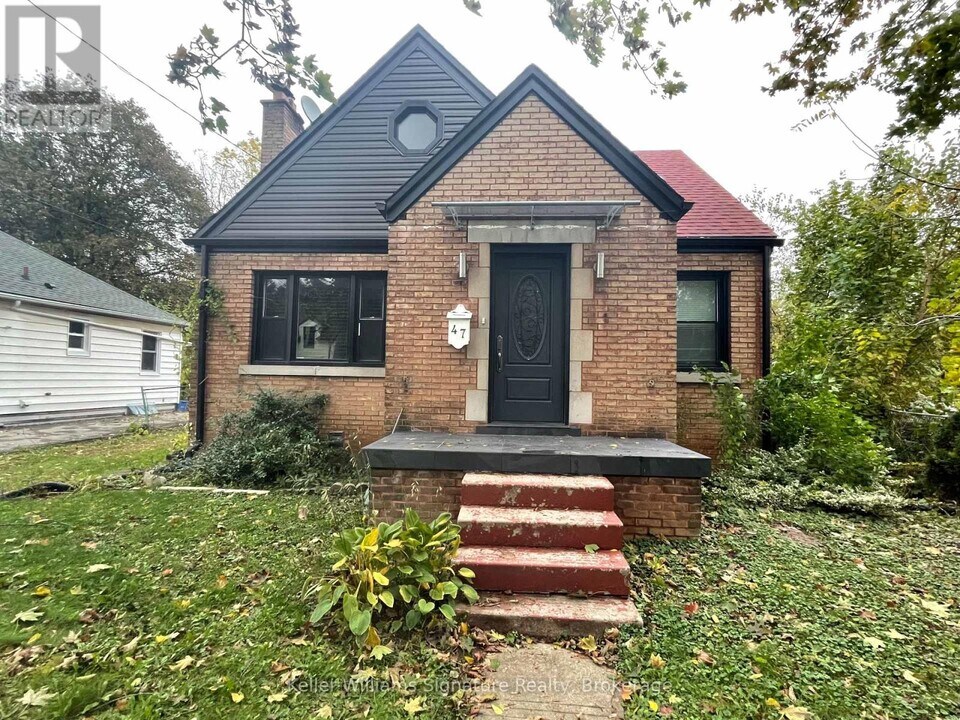 47 Norfolk St S in Hamilton, ON - Building Photo
