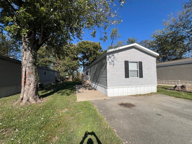 50 Locust St in Hopkinsville, KY - Building Photo - Building Photo
