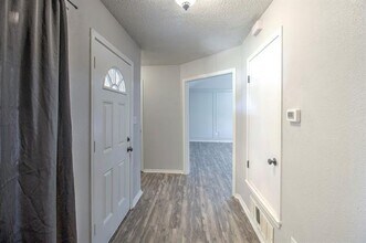 373 Old Shawnee Trail Dr in Gordonville, TX - Building Photo - Building Photo