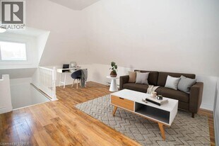 3 Balmoral Ave S in Hamilton, ON - Building Photo