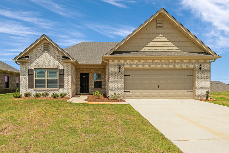 203 Portrait St in Meridianville, AL - Building Photo