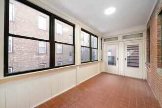 46 MERCER St, Unit 6 in Jersey City, NJ - Foto de edificio - Building Photo