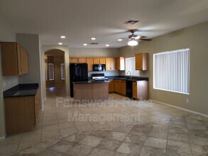 1154 E Locust Dr in Chandler, AZ - Building Photo - Building Photo