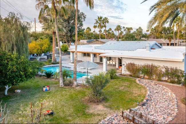 property at 5601 E Sylvia St