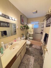 2105 Burwell St in Urbana, IL - Building Photo - Building Photo