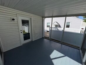 37 Blackhawk Hills Dr in Rock Island, IL - Foto de edificio - Building Photo