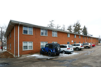 Torrey Pines Apartments in Elgin, IL - Foto de edificio - Building Photo