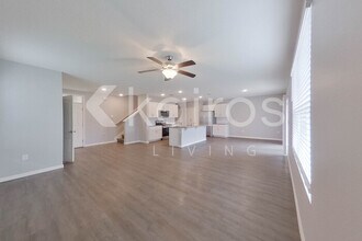 32158 Katelin Cir in Leesburg, FL - Foto de edificio - Building Photo