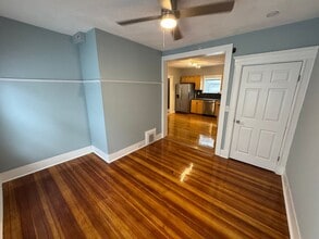 37-37 Cameron Ave in Somerville, MA - Building Photo - Building Photo