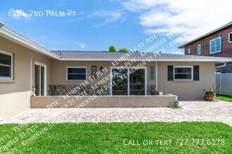 6454 2nd Palm Point in St Pete Beach, FL - Building Photo - Building Photo